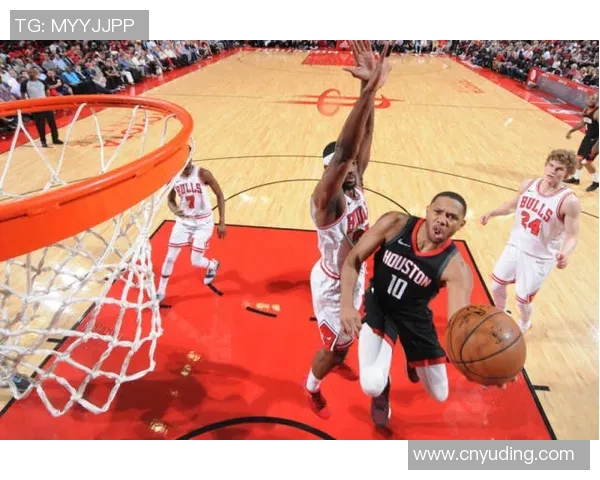 火箭队防守严密大胜公牛队，展现冠军实力