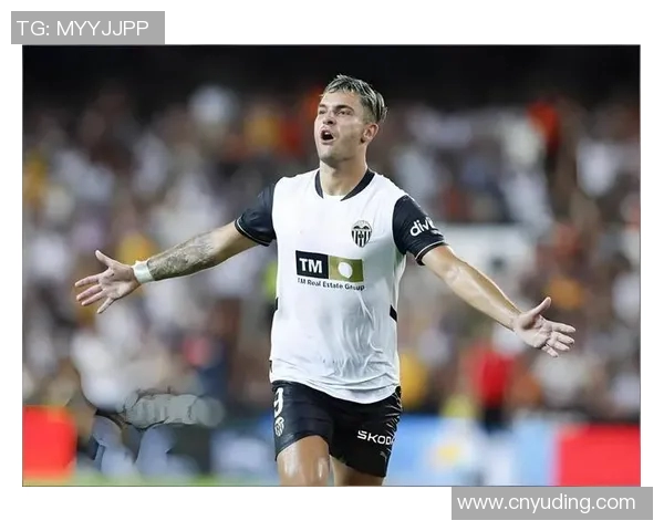 瓦伦西亚连续失利，主帅下课传闻再起，球迷呼吁留任